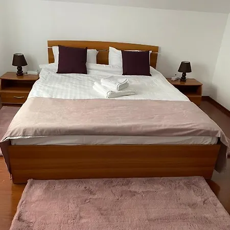 Casa Hoinarilor *